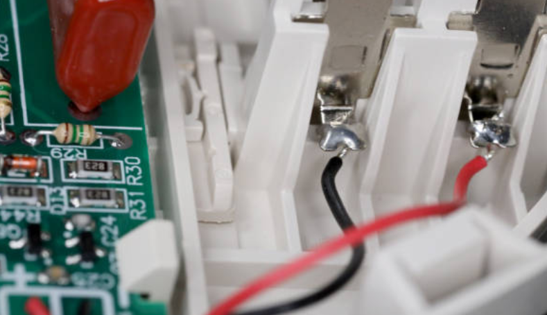 注塑模具首選鴻仁威爾 注塑模具首選鴻仁威爾