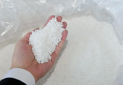 注塑模具首選鴻仁威爾