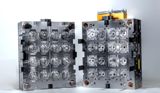 注塑模具首選鴻仁威爾