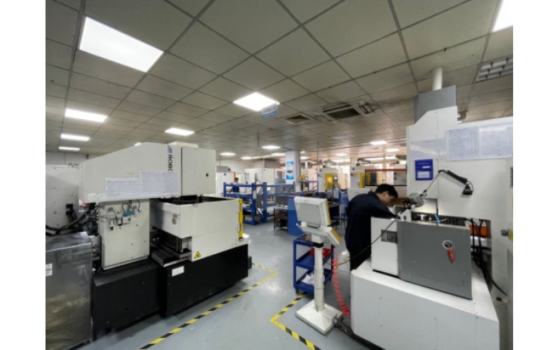 塑膠模具定制全流程：DFM 到量產(chǎn)交付